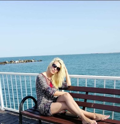 Alexandra Manea 1